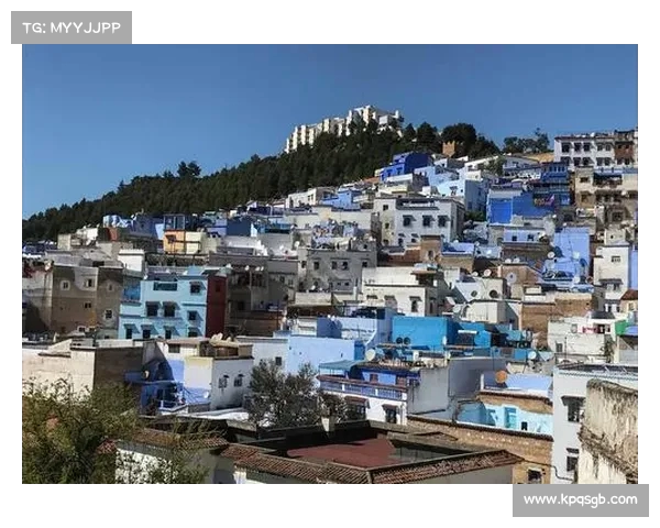 朗斯城市文化与历史遗产的融合探索:从中世纪建筑到现代艺术的跨越 朗斯城市文化与历史遗产的融合探索:从中世纪建筑到现代艺术的跨越